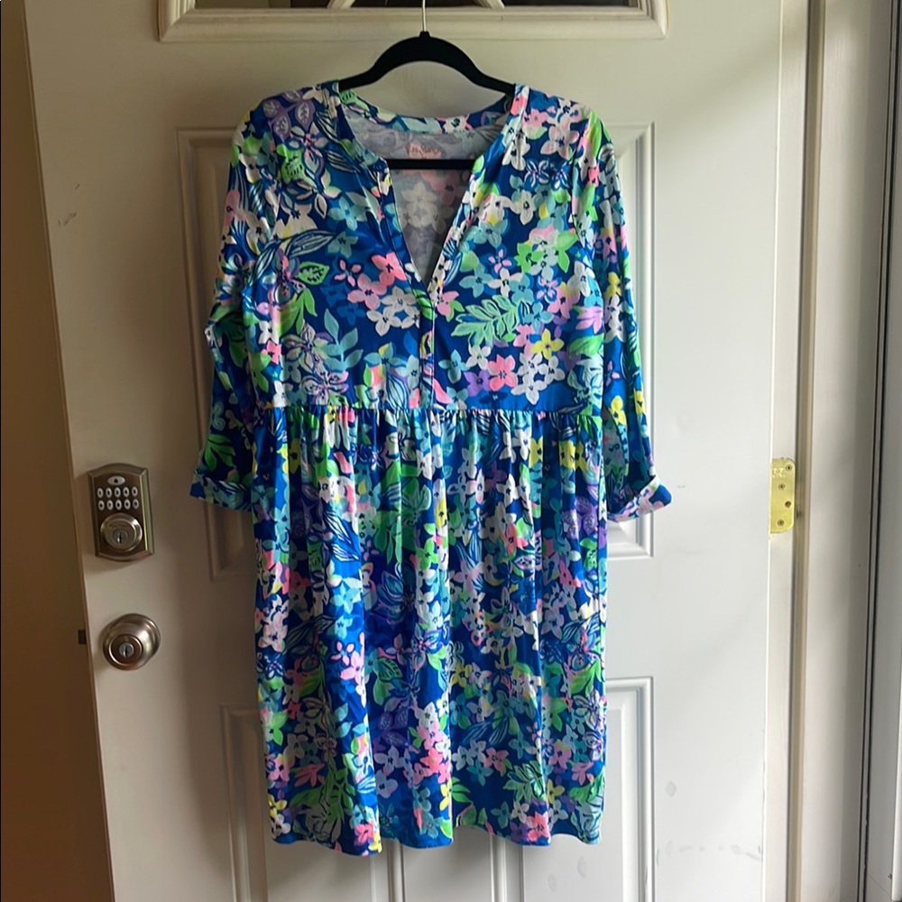 Lilly Pulitzer loran Multicolor Floral Dress, size Med.
